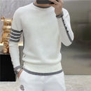 Vier-Streifen-Spleiß-gestreifter schwarzer Strickpullover für Herren, schmal geschnittenes Basic-Shirt, Ins Trendy