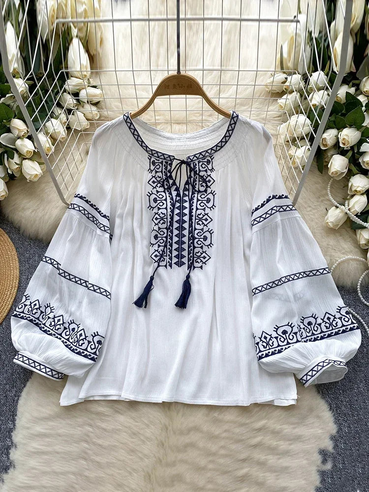 Women's Bohemia Blouse Embroidered Autumn Spring O-neck Collar Bow Tie Lantern Sleeve Top Blusas Mujer Female Tops BL020