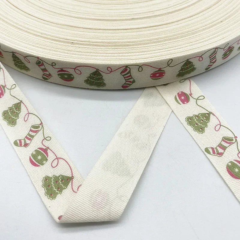 New 5yards 15mm Christmas Printed Polyester Cotton Ribbon DIY Wedding Christmas Party Gift Wrapping Supplies