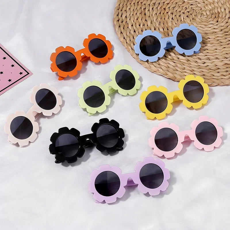 0-3 Years Baby Polarizrd Sunglasses with Belt Flexible Durable Round Flower Silicone Frame Mirrored UV400 Lens Eyewear for Kids