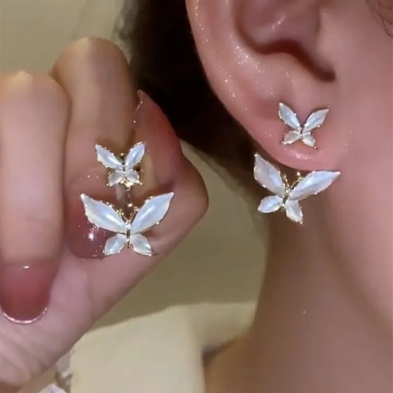 Woman's Unique Butterfly Flower Epoxy Earrings Metal Minist Stud Earrings Lightning Shape Exquisite Daily Jewelry Simple Style