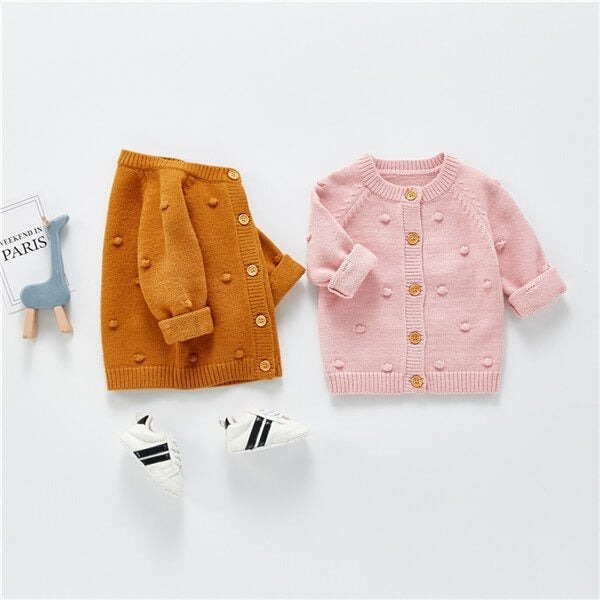 Pullover und Strickjacken für Babys