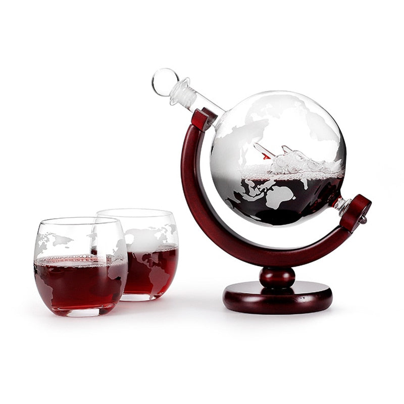 Whiskey Decanter Globe Wine Aerator Glass Set Sailboat Skull Inside Crystal with Fine Wood Stand Liquor Decanter for Vodka