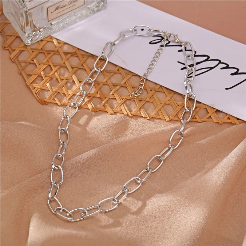 2021 Dünne Schlangenkette Halskette Für Frauen Mode Kragen Gold Halsband Halsketten Party Zubehör Minimalistischen Schmuck