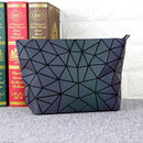 Aliwood Brands Luminous Geometric Damentaschen Kette Umhängetaschen Kupplungen Reisetaschen Make-up Holografische Messenger Bags für Frauen