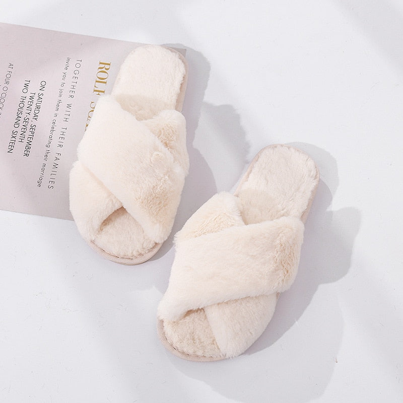 Winter Women House Slippers Cross Faux Fur Ins Fashion Warm Shoes New Indoor Warm Cotton Slippers Thickened Leak-Toe Fur Slides