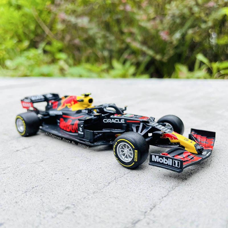 Bburago 1:43 2021 F1 Red Bull Racing RB16B 33# Verstappen 11# Sergio Perez Formel-1-Simulationslegierung, Super-Spielzeugautomodell