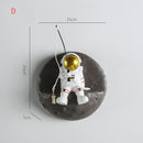 Nordic Wall Decoration Astronaut Resin Wall Shelves Home Decor 3D Astronaut Figurines For Living Room Bedroom Wall Hanging Decor