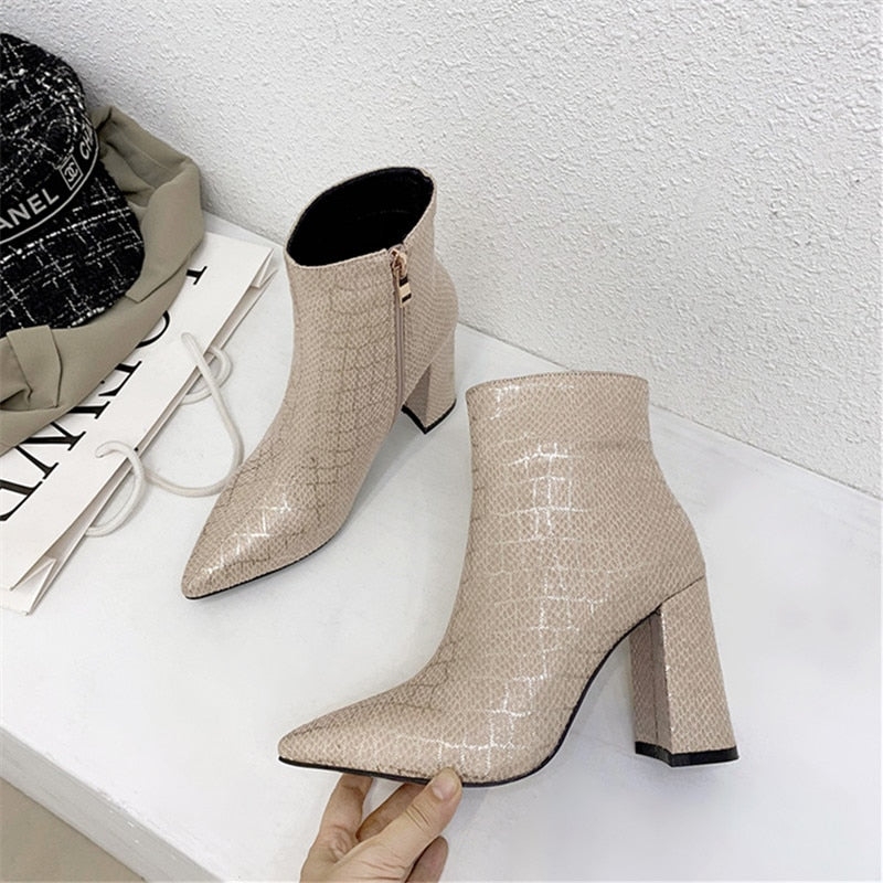 New Winter quality snake ankle boots for women pointed toe high heels boots simple zipper fashion shoes woman 2019 Spring 32-43