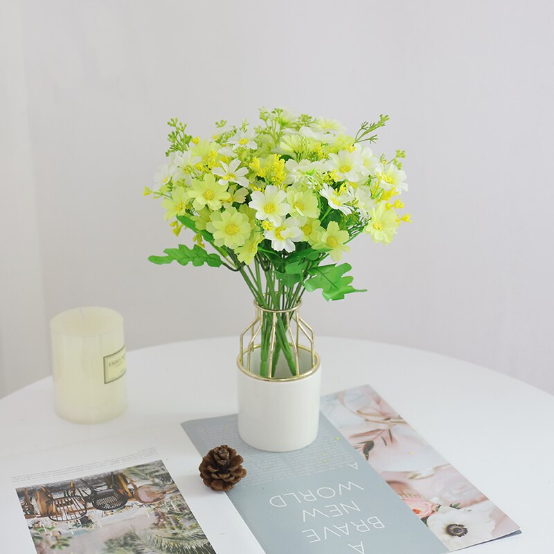 Seiden-Gänseblümchen-künstliche Blumen-Qualitäts-Blumenstrauß-Herbst-Hochzeits-Ausgangsdekoration-kleine gefälschte Blumen-Herbst-Büro-Anordnung