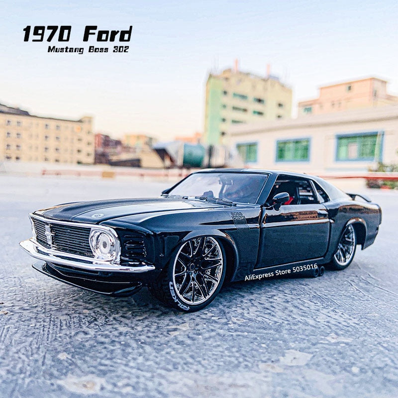 Maisto 1:24 nueva gran oferta 1967 Ford Mustang GT aleación de simulación coche en miniatura decoración para manualidades colección juguete herramientas regalo