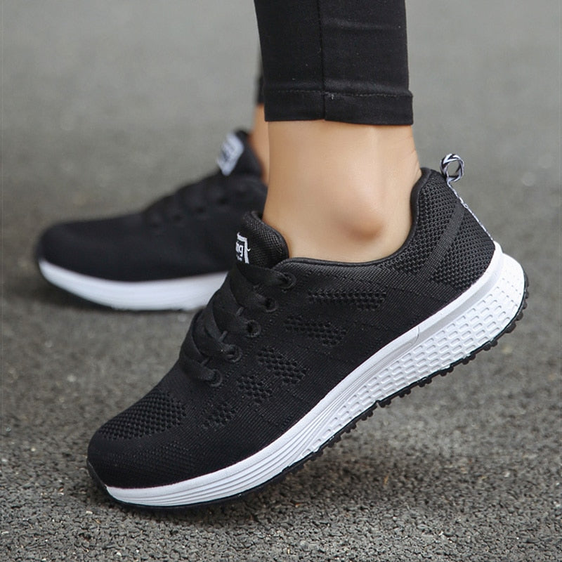 Sports Shoes Women Breathable Sneakers Women White Shoes For Basket Femme Ultralight Woman Vulcanize Shoes Couple Casual Sneaker