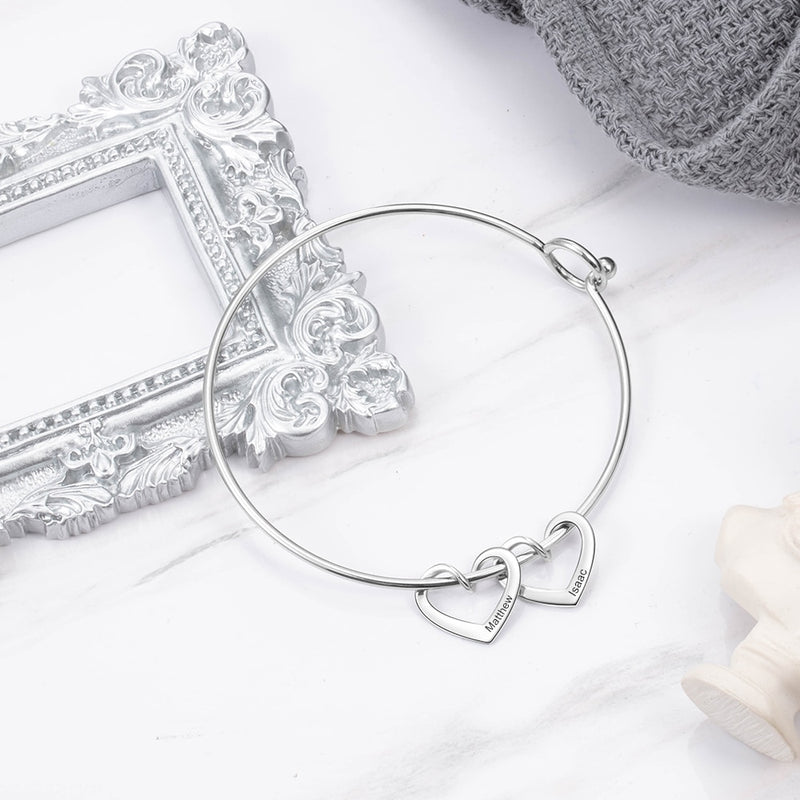 JewelOra Personalisierte Gravur Name Herz Charms Armbänder für Frauen Edelstahl Customized Armreif DIY Schmuck Geschenk für Sie