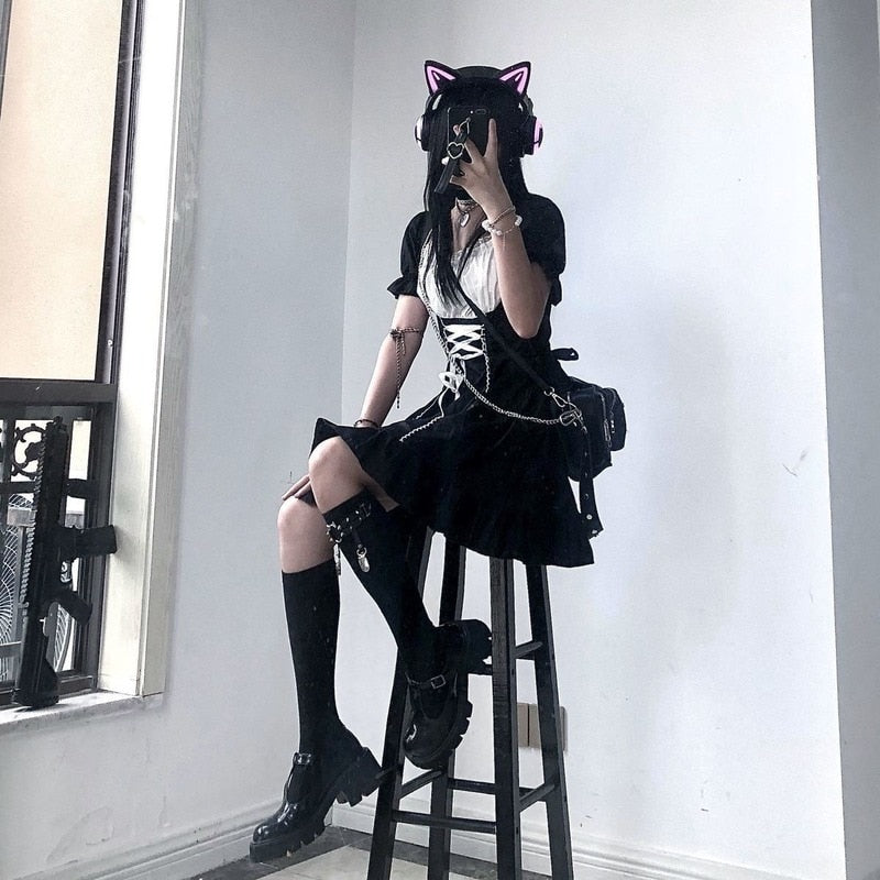 QWEEK Goth Maid Kleid Kawaii Gothic Milchmädchen Lolita Outfit Cosplay Kostüm E Mädchen Puffärmel Verbandkleid 2021 Mall Goth Emo