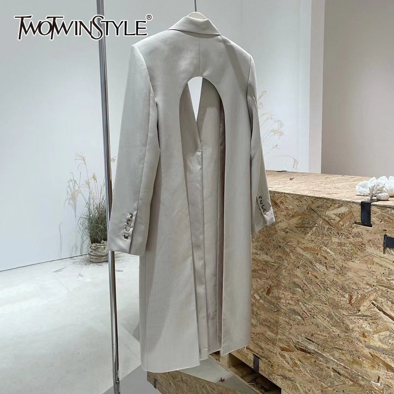 TWOTWINSTYLE, chaqueta minimalista sin espalda para mujer, chaquetas largas informales de manga larga con muescas, ropa nueva de moda para mujer 2021