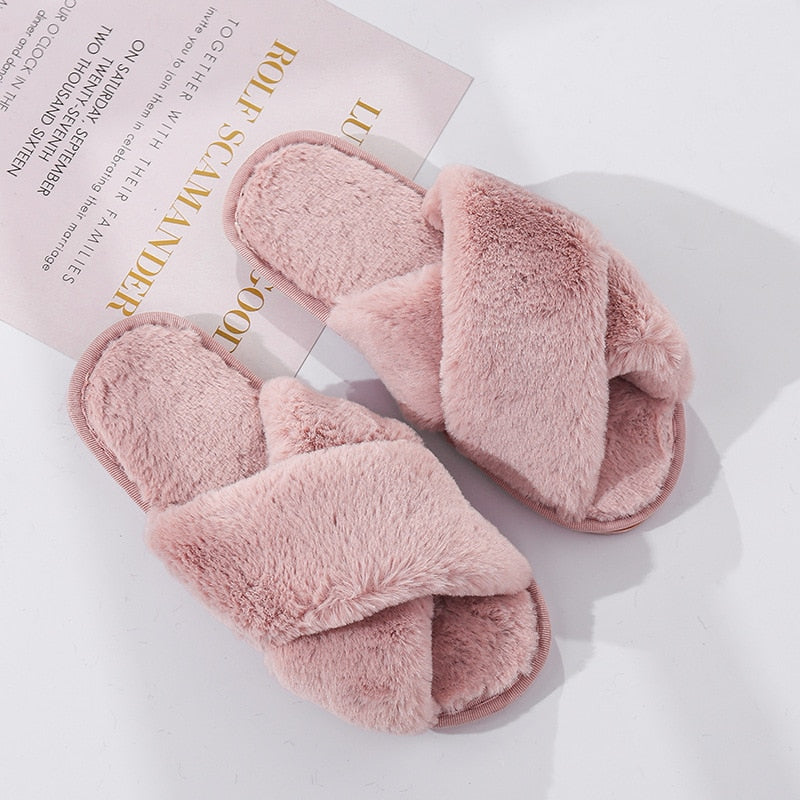 Winter Women House Slippers Cross Faux Fur Ins Fashion Warm Shoes New Indoor Warm Cotton Slippers Thickened Leak-Toe Fur Slides