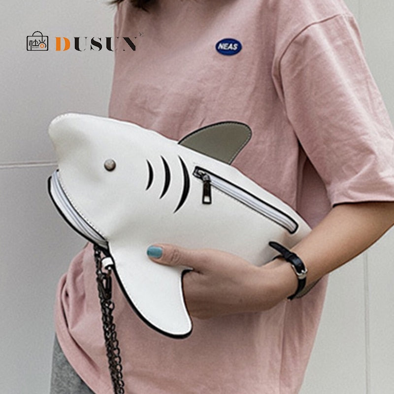 Fashion Shark Shaped Chains Umhängetasche für Frauen Schultasche Lustige PU-Leder-Karikatur-Umhängetaschen Lady Handbag Brands Sac