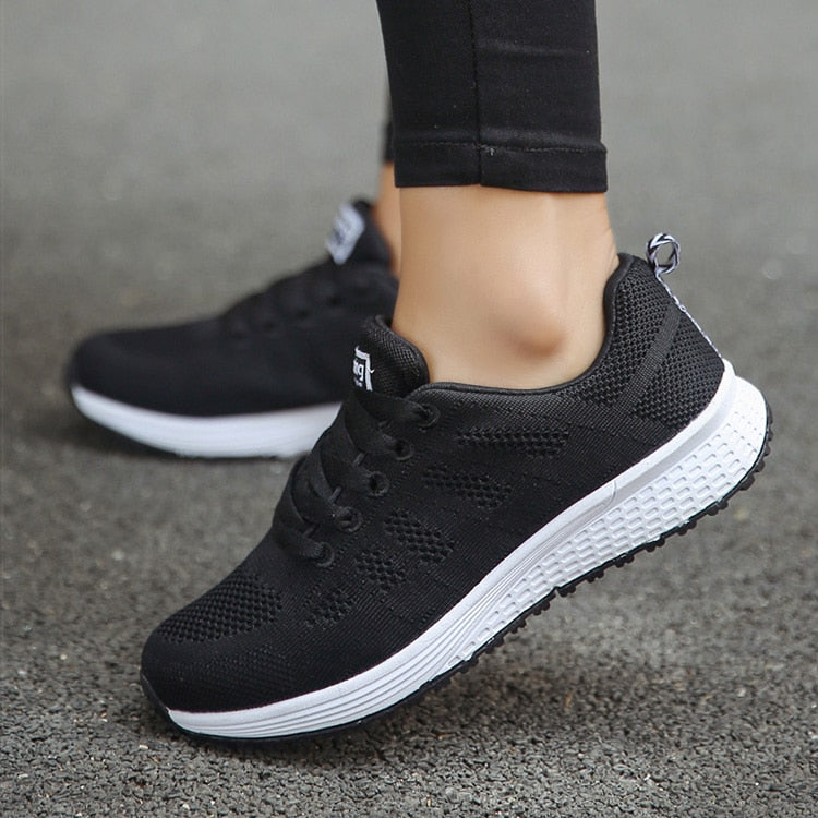 Sportschuhe Frauen Atmungsaktive Turnschuhe Frauen Weiße Schuhe Für Korb Femme Ultraleicht Frau Vulkanisieren Schuhe Paar Casual Sneaker