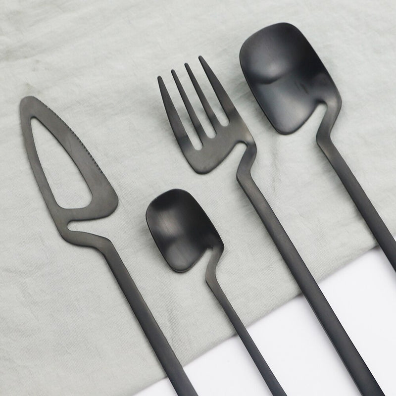 24Pcs Black Knives Fork Spoon Dinnerware Set High Quality Cutlery Set 18/10 Stainless Steel Dinner Tableware Set Silverware Set
