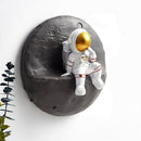 Nordic Wall Decoration Astronaut Resin Wall Shelves Home Decor 3D Astronaut Figurines For Living Room Bedroom Wall Hanging Decor