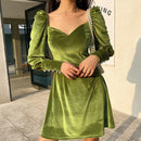 Fitshinling Vintage Gothic Velvet Dress Mujeres Dark A Line Botones Winter Grunge Slim Vestidos Manga larga Black Punk Vestidos Nuevo