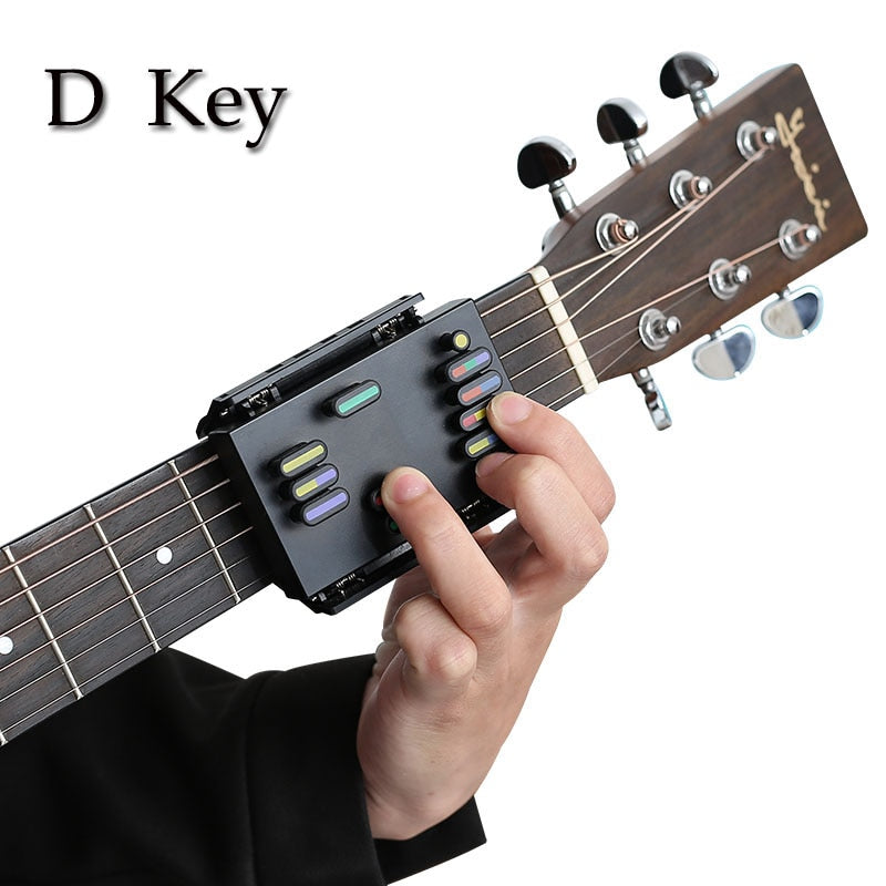 NEU Gitarren-Lernsystem Lehr-Übungshilfe mit 21 Akkorden Lektion Gitarren-Akkord-Trainer Übungswerkzeuge Zubehör Teil