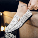 2022 New Fashion Men's Shoes Spring Style Canvas Men Loafers Comfortable Leather Shoes Men Flats Metal Decoration Driving Shoes