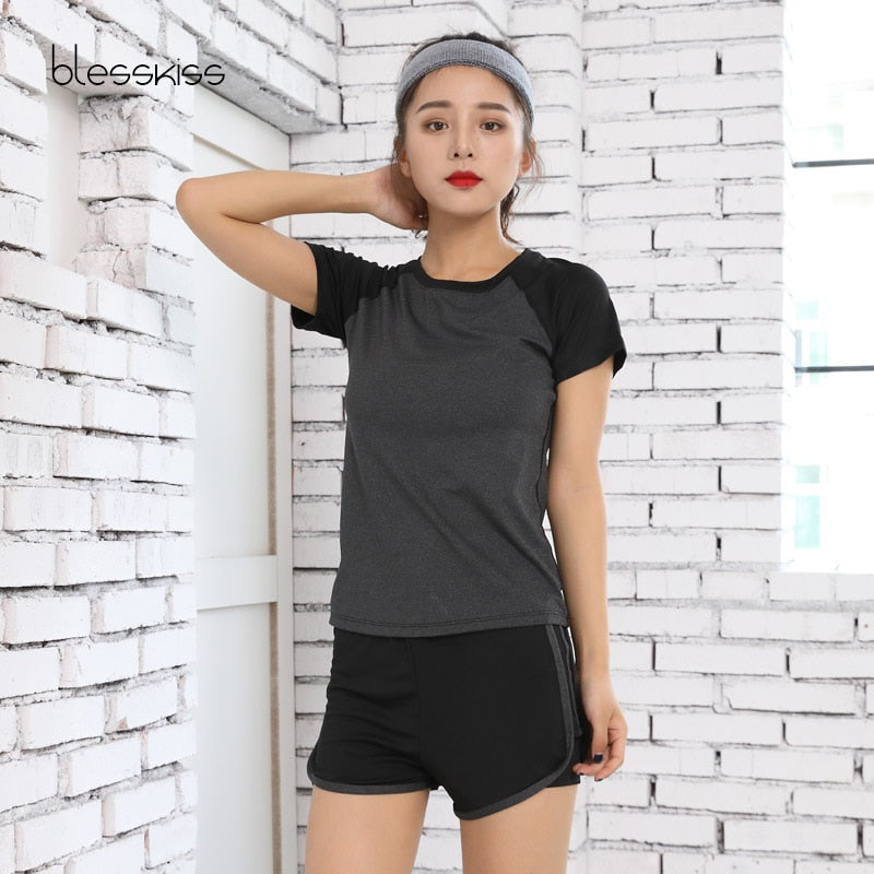 BLESSKISS XXL Sport Shirt Women Yoga Top Fitness Cloth Short Sleeve Workout Tee T shirt For Ladies Neon Running Tshirt Plus Size