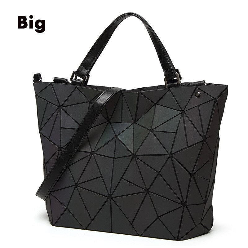 2022 Women Laser Geometry Bag Sequins Mirror Saser Plaid Folding Shoulder Bags Luminous Handbag Diamond Casual Tote Bucket Bag