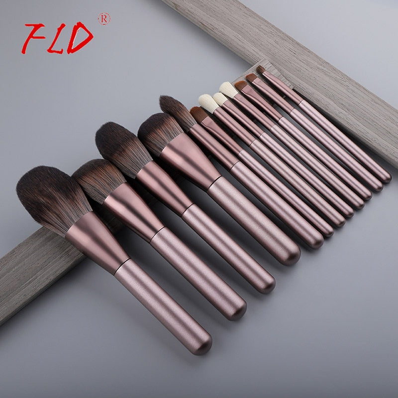 FLD 12pcs Wood Handle Makeup Brush Set Blush Brush Set Eye Eyeliner Powder Foundation Make Up Brushes Set Cosmetic Tools Kit