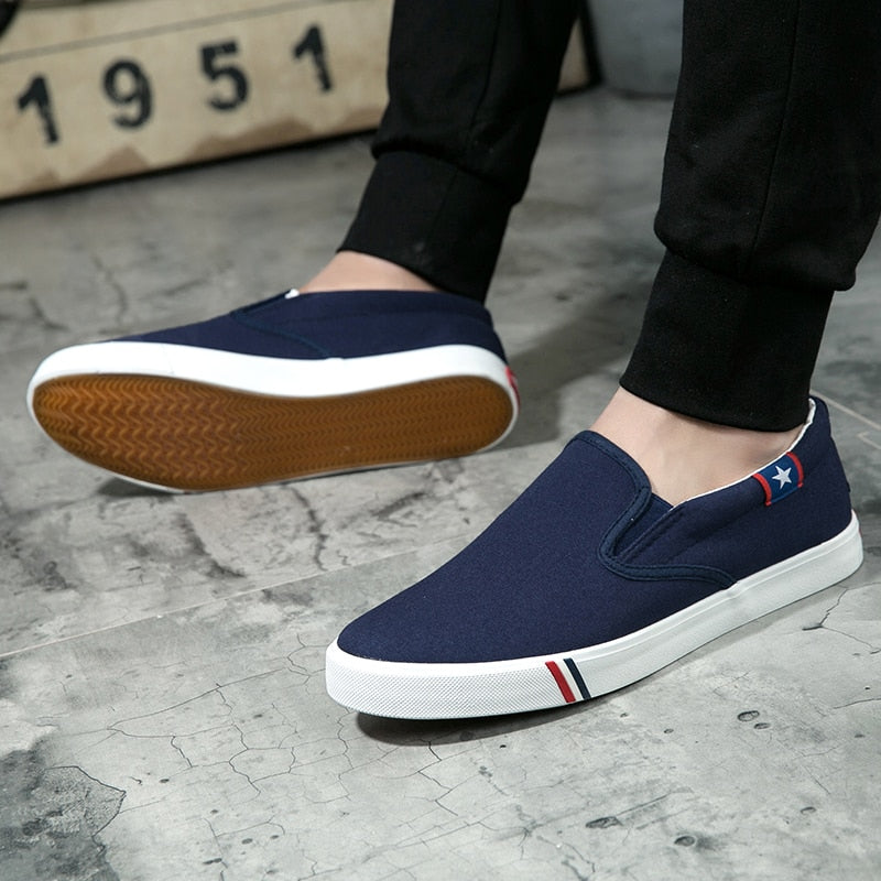 Men Canvas Shoes Simple Casual Mens Loafers 2019 Autumn High Quality Anti-Slip Comfortable Vulcanized Shoes Man Flats Size 35-47