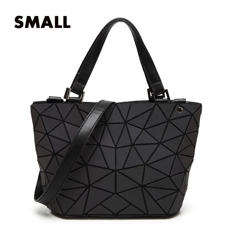 2022 Women Laser Geometry Bag Sequins Mirror Saser Plaid Folding Shoulder Bags Luminous Handbag Diamond Casual Tote Bucket Bag
