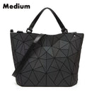2022 Women Laser Geometry Bag Sequins Mirror Saser Plaid Folding Shoulder Bags Luminous Handbag Diamond Casual Tote Bucket Bag