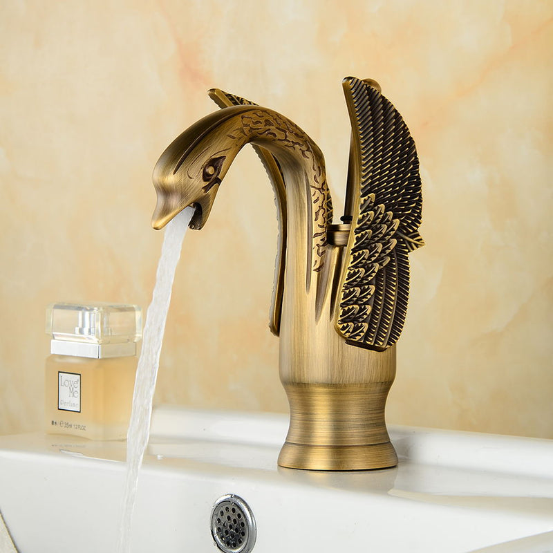 Golden Swan Wasserhahn Badezimmer Luxus im europäischen Stil Carving Vanity Sink Mischbatterien Deck montiert torneira banheiro ZR475