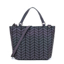 Nuevos bolsos de mensajero luminosos, bolso Bao para mujer, bolso de mano con diamantes, bolsos de hombro geométricos, bolso plegable liso con láser noctilucente, bolso de mano