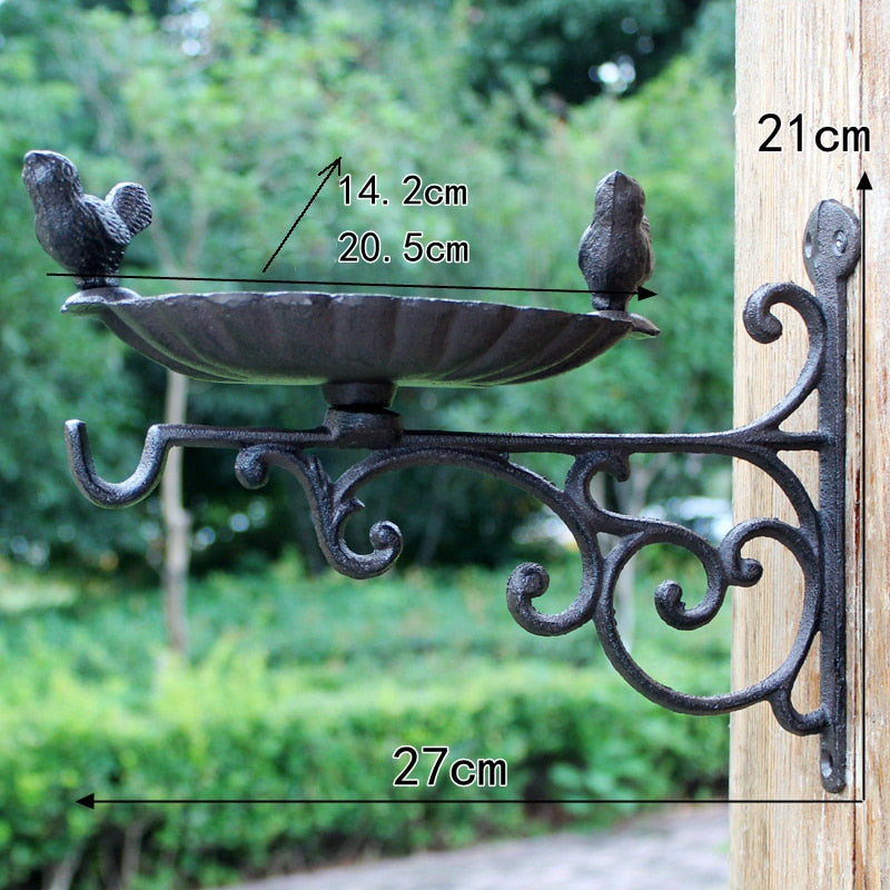 European Vintage Couple Birds Around Wall Mounted Cast Iron Bird Feeder Metal Plate Retro Heavy Metal Wall Bird Bath With Hook