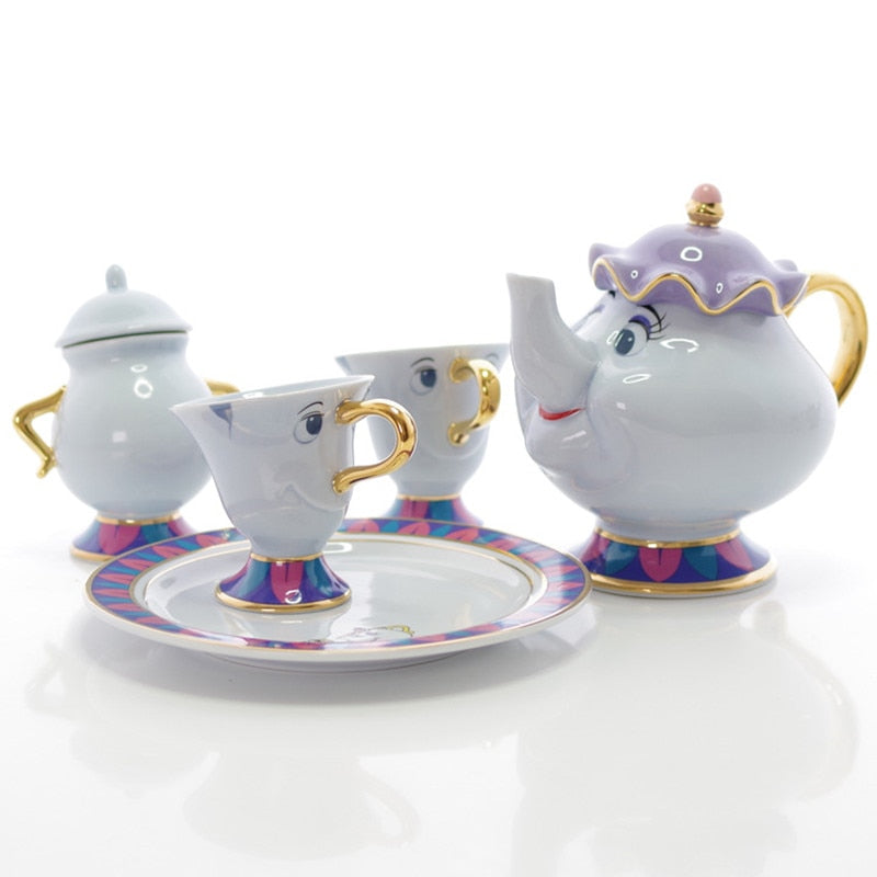 ¡Promoción! Juego de té de La Bella y La Bestia de dibujos animados, tetera Mrs Potts, taza con Chip, azucarero, olla Cogsworth, café, cumpleaños, regalo de Navidad