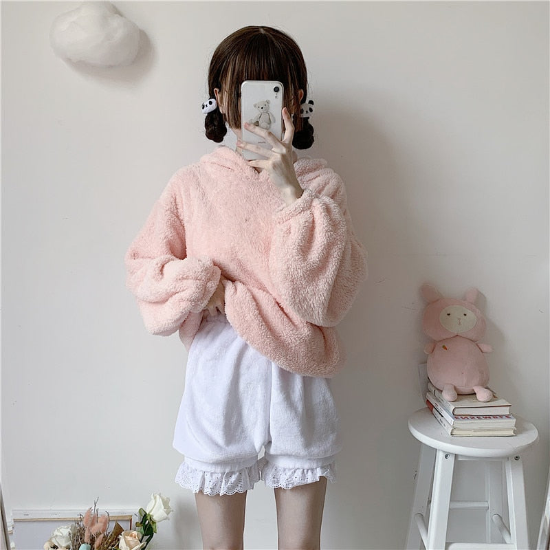 Pantalones cortos de terciopelo cálidos para niñas Lolita de invierno, pijamas de felpa de encaje de cintura alta para mujeres, pantalones cortos de verano, bombachos Kawaii, rosa y blanco