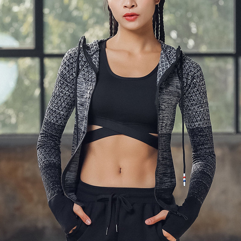 Zipper Fitness Clothing With Hat Yoga Shirt Long Seamless Outerwear Girl Sport Jerseys Women Coats Running Sports Jacket Tops