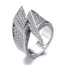 Hip Hop CZ Stones Bling Lightning Rings Tready Cubic Zircon Iced Out Copper Zircon Anillo de personalidad para hombres Joyería