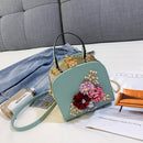 2022 Metal Clip Small Square Bag New Fashion Dinner Flower Shoulder Diagonal Handbag Bags  Shoulder Bags 822