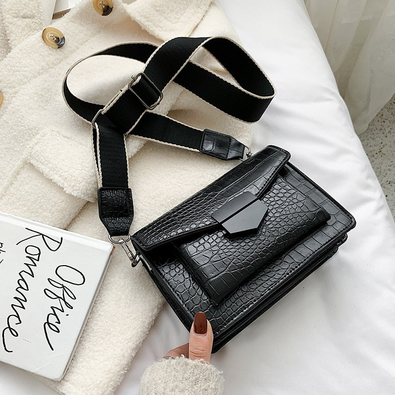 2022 New Style Mini Handbag Ladies Fashion Bag Simple Style Shoulder Bag Retro Wide Shoulder Strap Messenger Bag Wallet