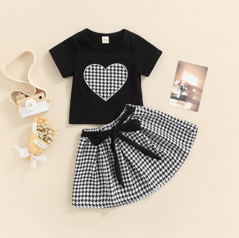 Neue Kleinkind Kinder Baby Mädchen Valentinstag Kleidung Langarm Liebe Herz Gedruckt Shirt Tops Tutu Rock 2 Stücke Outfits Set