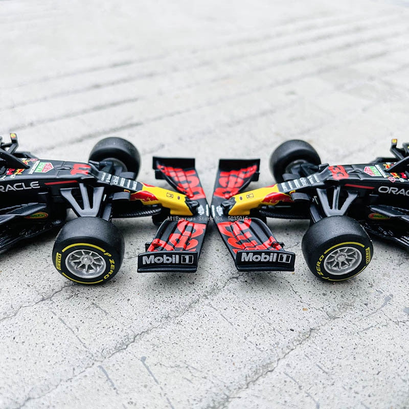 Bburago 1:43 2021 F1 Red Bull Racing RB16B 33# Verstappen 11# Sergio Perez Formula one Simulation alloy super toy car model