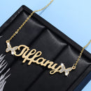 Collares de mariposa personalizados nombre personalizado Bling Iced Out colgante oro cadena de acero inoxidable collar con nombre de cristal para mujer