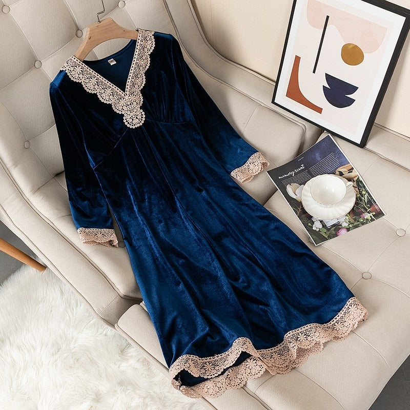 Nightgown Autumn V-Neck Nightdress Women Sleepwear Velvet Nightwear Home Dressing Gown Long Sleeve Intimate Lingerie Negligee