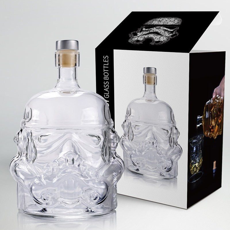 1 Pcs Storm Trooper Decanter  White Soldier Glass Jug Liquor Bottle High Boron Glass Bottle Wine B 650ml