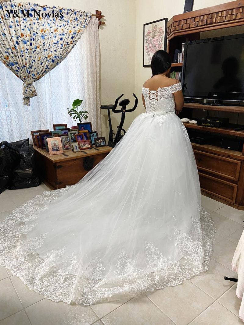 Real Vedio Luxury Lace Applique Plus Size Wedding Dress Embroidery 2022 New Long Train Sweetheart Bride Gown Vestidos De Noiva