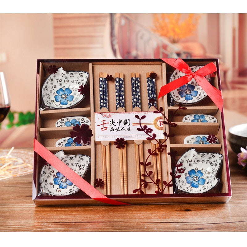 Japanese Style Cherry Blossom Ceramic Sushi Dishes Sashimi Soysauce Dish Blue Dinnerware Set Tableware Set Box (12pcs/set)