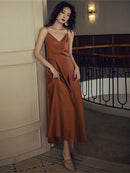 Colorfaith New 2022 Sundress Dress With A Halter Top Strapless Backless Sexy Satin Retro Women Spring Summer Pure Dresses DR2019